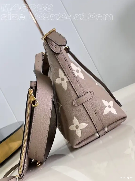 First bag VUITTON CARRYALL PM-29*24*12cm LOUIS 0505